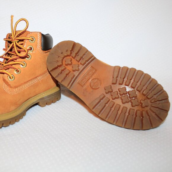 Timberland Premium Toddler Waterproof Classic Wheat Boot Little Kid Size 9 - Picture 13 of 13